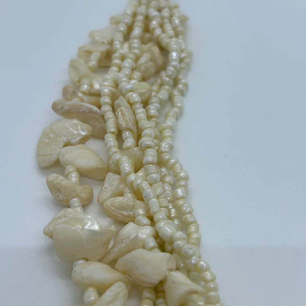 Vintage Multi-Strand Necklace Mother Of Pearl Chips Seed Bead Cruise WearTropics - Picture 10 of 14